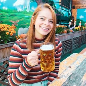 Meet your Posher, Kaitlyn